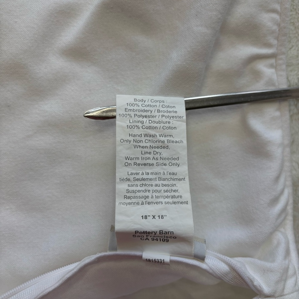 Pottery Barn Cream White Embroidered Shell Pattern Throw Pillows & Inserts Pair - Picture 8 of 12